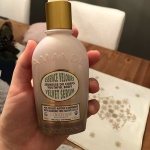 Loccitane body serum